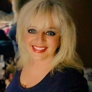 Meet your Posher, Bonnie